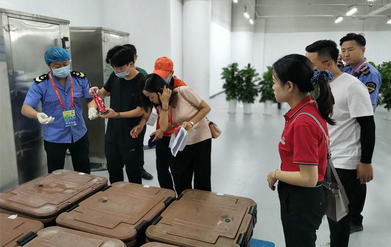 軍供公司：打好“十四運”熱食保障首戰役